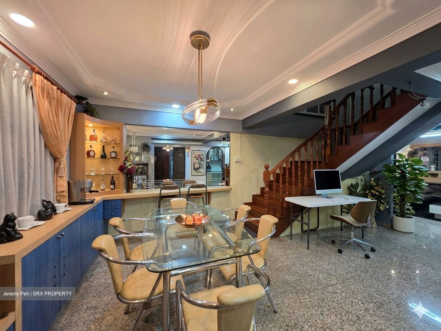 Blk 336 Jurong East Avenue 1 (Jurong East), HDB Executive #555224321